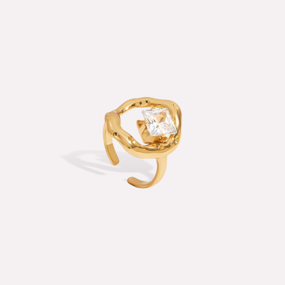 Auralia Ring