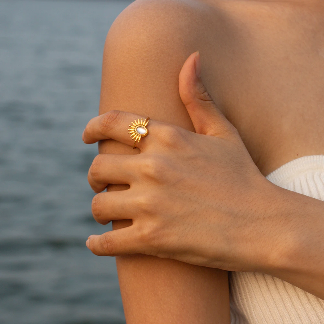 Clarasol Ring