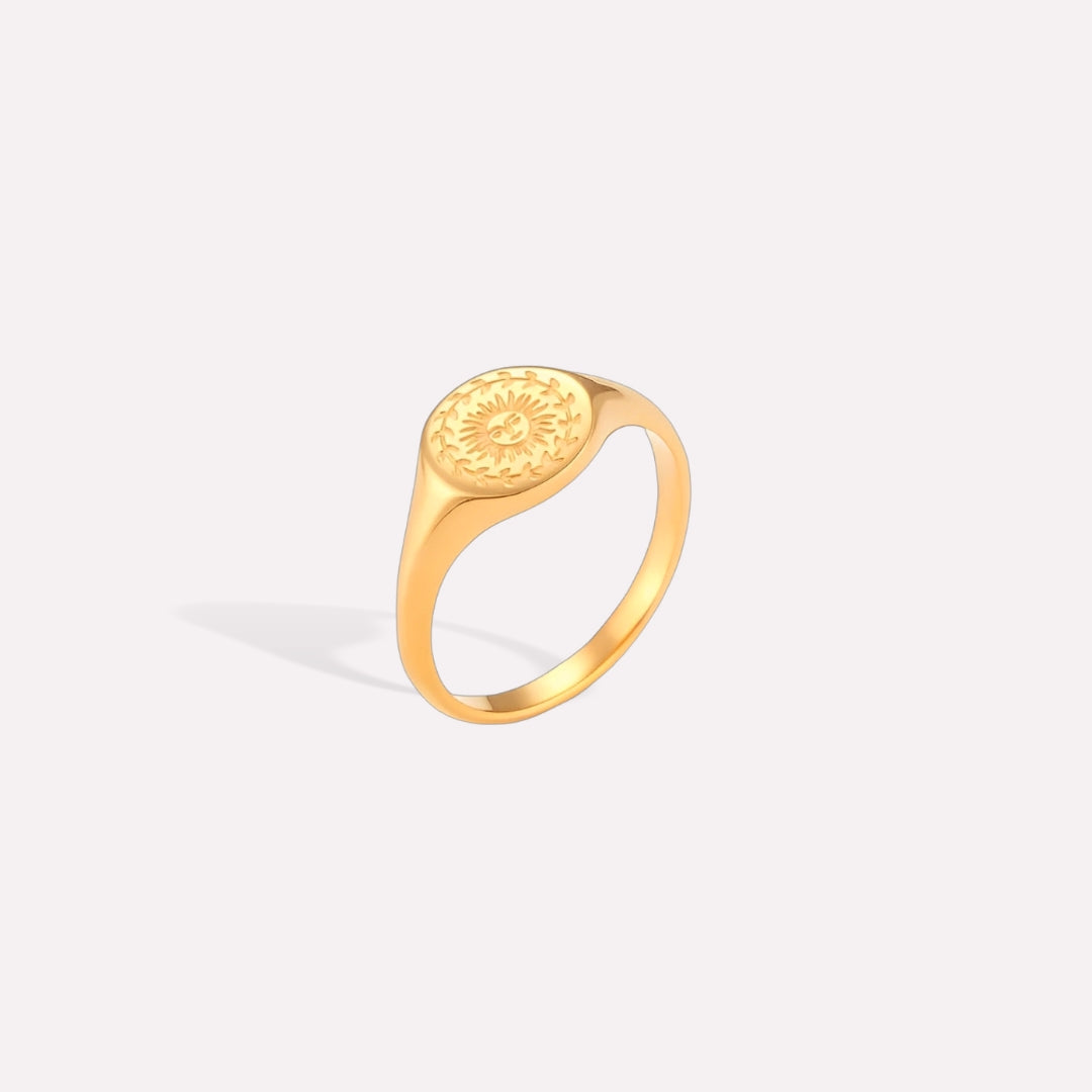 Heliora Ring