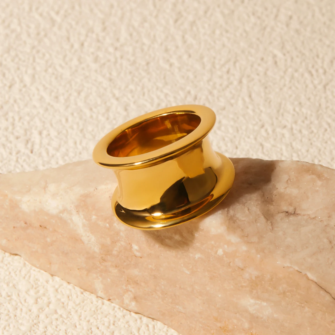 Volanea Ring