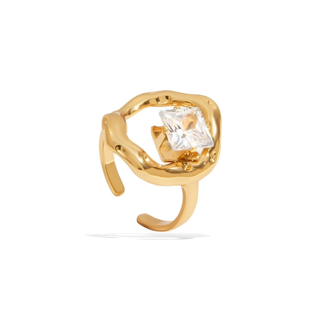 Auralia Ring